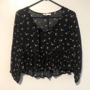 Hollister peplum cropped boxy quarter sleeve baby doll floral top